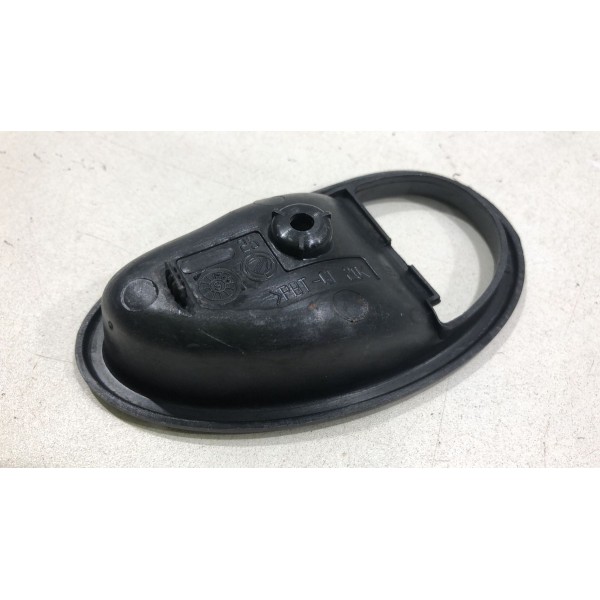 Moldura Maçaneta Traseira Direita Ford Fiesta 1996 97 98 99 Moldura Maçaneta Traseira Direita Ford Fiesta 1996 97 98 99