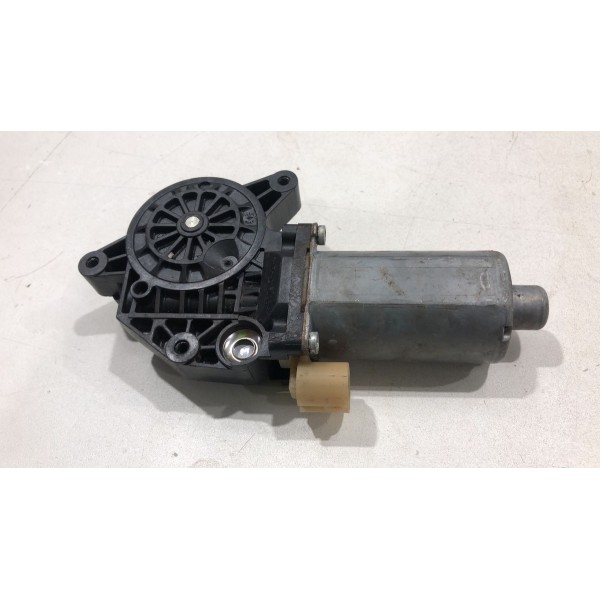 Motor Vidro Dianteiro Direito Clio Scenic Megane 0130821721 Motor Vidro Dianteiro Direito Clio Scenic Megane 0130821721