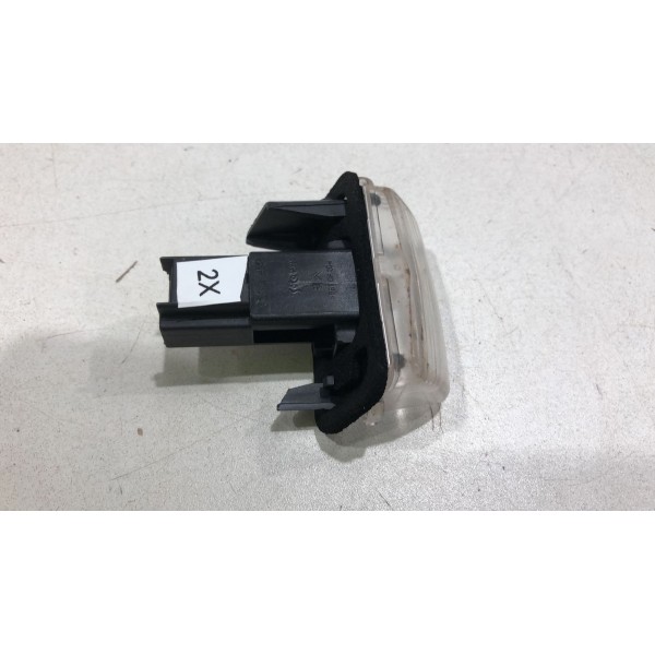 Luz Cortesia Placa Peugeot 206 207 71907190 Luz Cortesia Placa Peugeot 206 207 71907190