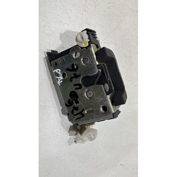 Fechadura Dianteira Direita Fiat Palio  2002