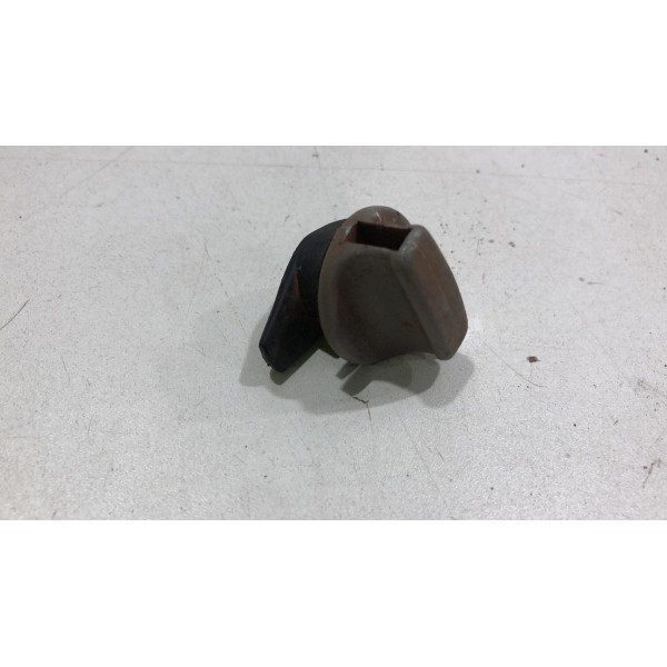 Trava Rotativa Lateral Porta Saveiro Vw 5x7867468 Compare
