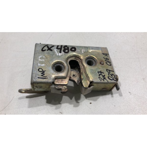 Fechadura Porta Direita Vw Santana 95/96 229 17338