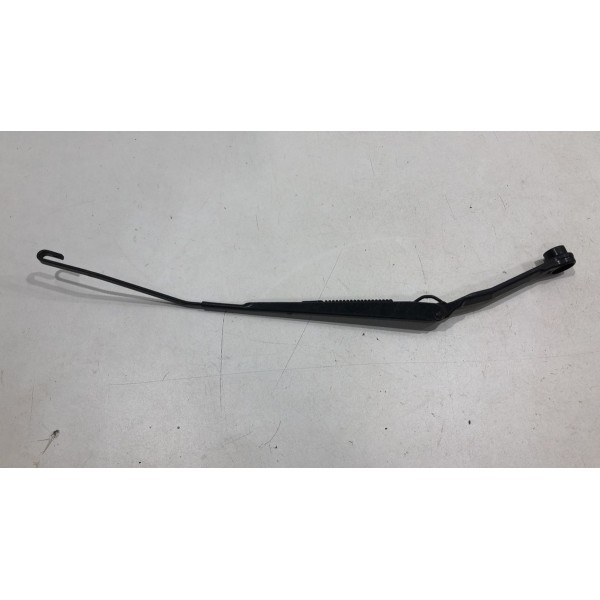 Braco Limpador De Parabrisa Direito 2006 2012 Usado