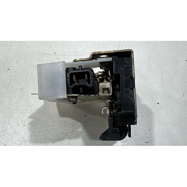 Fechadura Porta Dianteira Direita Megane 1999 2000 2001
