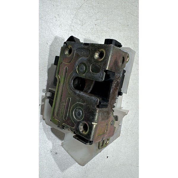 Fechadura Porta Dianteira Direita Megane 1999 2000 2001