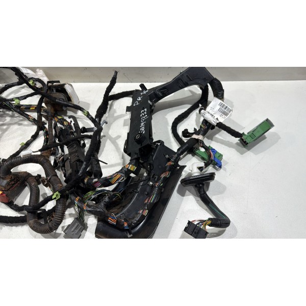 Chicote Painel Carroceria Fiat Toro 1.8 Flex 52149333 Chicote Painel Carroceria Fiat Toro 1.8 Flex 52149333