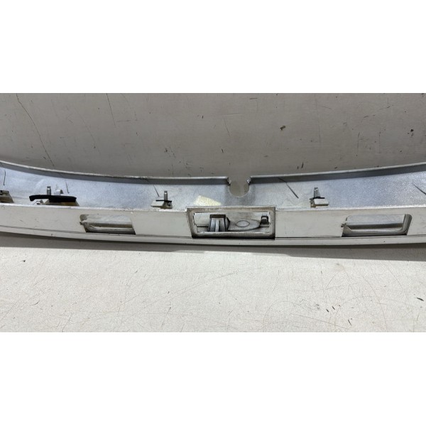 Friso Régua Tampa Porta Malas New Fiesta 2014 2015 2016 Friso Régua Tampa Porta Malas New Fiesta 2014 2015 2016