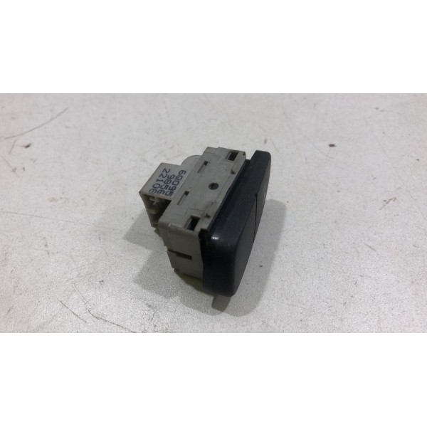 Botão Vidro Traseiro Direito Fox Polo 2001 2012 Up Gol G4 Botão Vidro Traseiro Direito Fox Polo 2001 2012 Up Gol G4