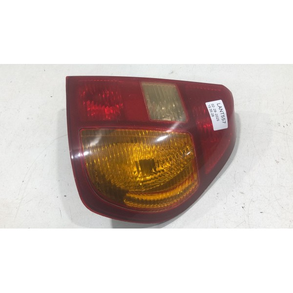 Lanterna Traseira Direita Clio Sedan 2000 Á 2004 Tricolor Lanterna Traseira Direita Clio Sedan 2000 Á 2004 Tricolor