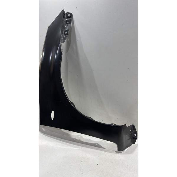 Paralama Toyota Etios Lado Direito Com Furo Pisca 2013 A 21
