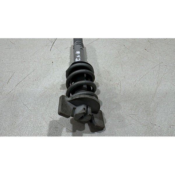 Parafuso Fixação Lanterna Renegade 2015 Á 19 Original! Parafuso Fixação Lanterna Renegade 2015 Á 19 Original!