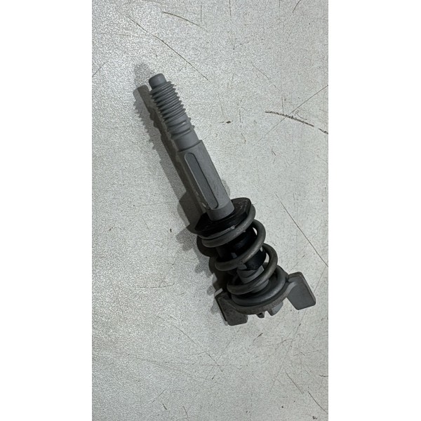 Parafuso Fixação Lanterna Renegade 2015 Á 19 Original! Parafuso Fixação Lanterna Renegade 2015 Á 19 Original!