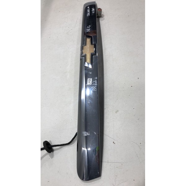 Friso Tampa Traseira Chevrolet Tracker 2014 2018 95297347