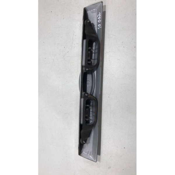 Régua Tampa Traseira Ford Fiesta Sedan 2008 09 10 11 2012 Régua Tampa Traseira Ford Fiesta Sedan 2008 09 10 11 2012