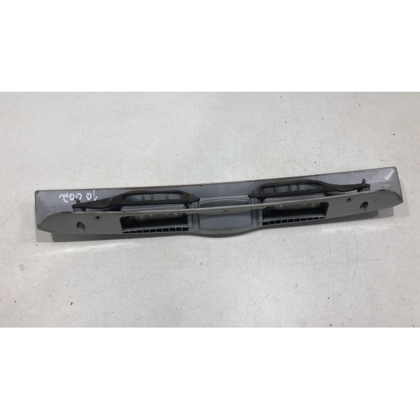 Régua Tampa Traseira Ford Fiesta Sedan 2008 09 10 11 2012 Régua Tampa Traseira Ford Fiesta Sedan 2008 09 10 11 2012