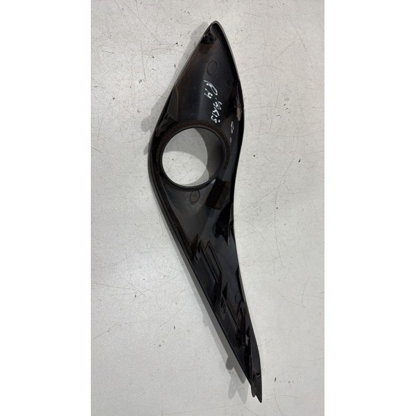 Moldura Farol Milha Direito Yaris 2018 A 2022 521270d820