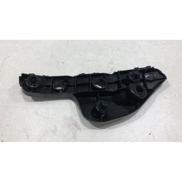 Guia Parachoque Dianteiro Esquerdo Toyota Yaris 2019 2020