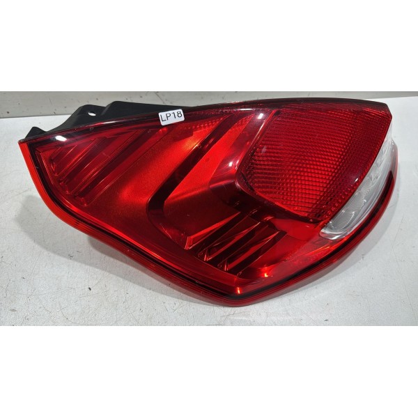 Lanterna Ford New Fiesta Hatch 13/17 Esquerda D3bb13405ac
