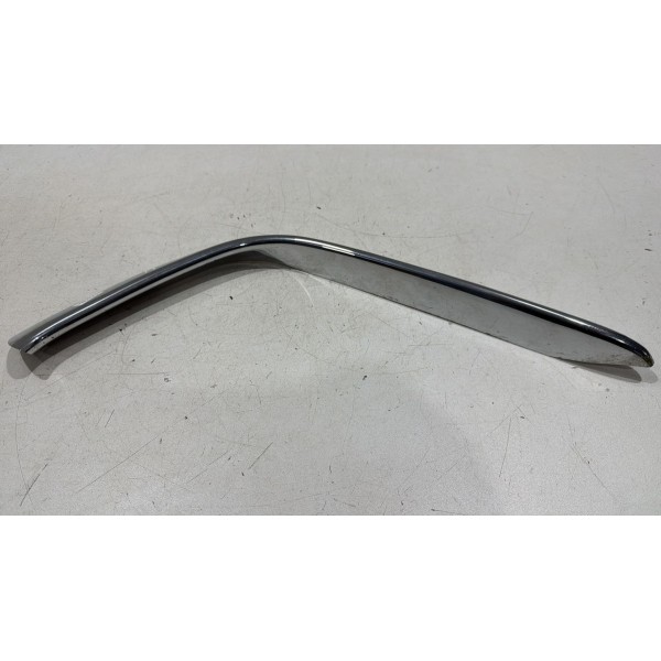 Aplique Cromado Moldura Farol Milha Hilux 2016 2017 Direito