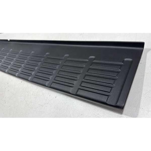 Soleira Parachoque Traseiro Toyota Hilux  2007/15