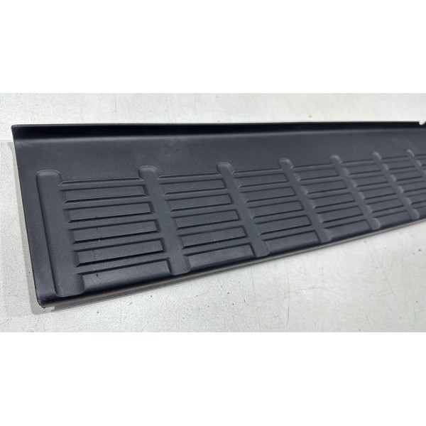 Soleira Parachoque Traseiro Toyota Hilux  2007/15