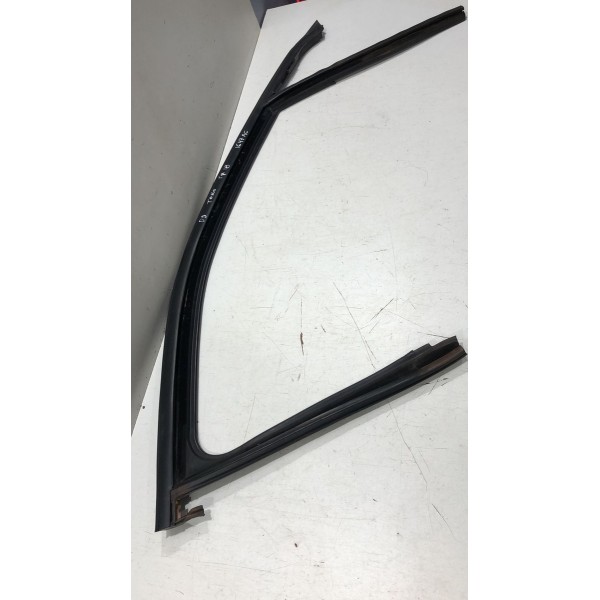Borracha Canaleta Vidro Dianteira Direita Fiat Toro 2019
