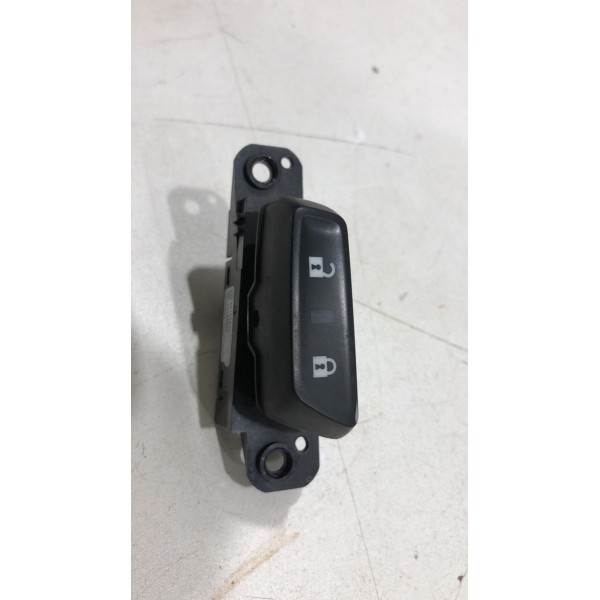 Botão Comando Trava Portas Gm Cobalt Spin 2012/2013