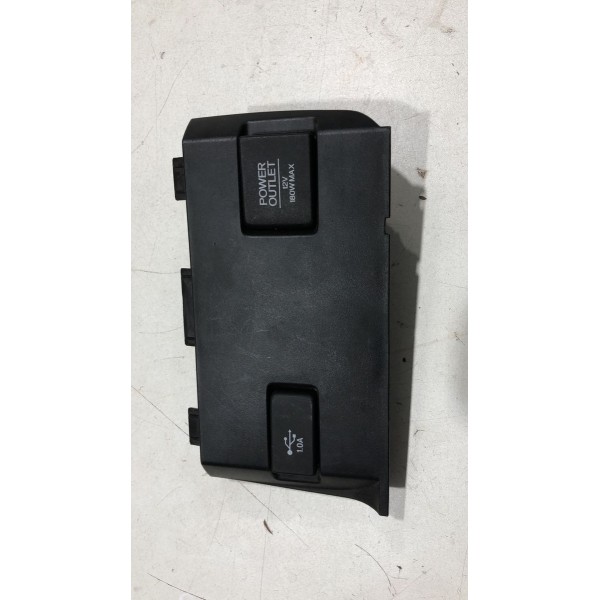 Tomada 12v Console Honda Civic G10 2017/2020 Bfa104000