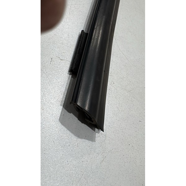 Pestana Externa Traseira Esquerda Gm Onix Prisma 2013 A 2019