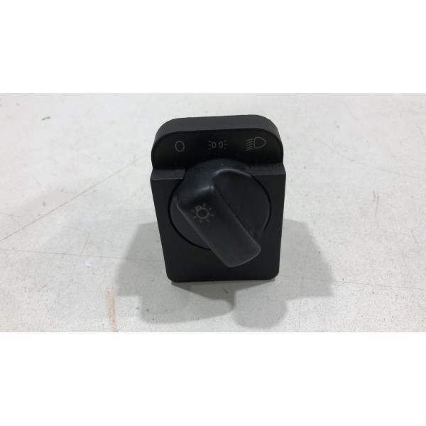 Botão Chave Luz Farol Gm Corsa 1994 A 2012 90381877