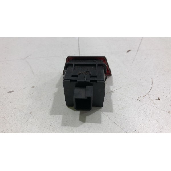 Botão Pisca Alerta Gm Onix Prisma 2016/2019 10035543