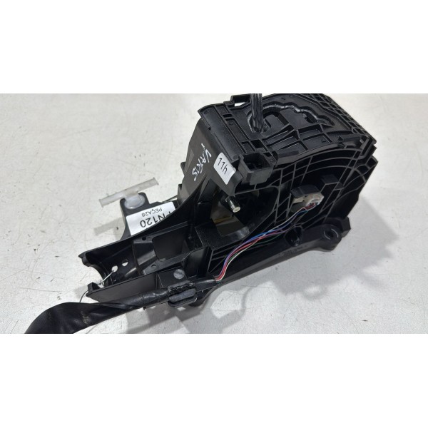 Trambulador Alavanca Do Câmbio Toyota Etios Xs 1.5 2017 2018 Trambulador Alavanca Do Câmbio Toyota Etios Xs 1.5 2017 2018