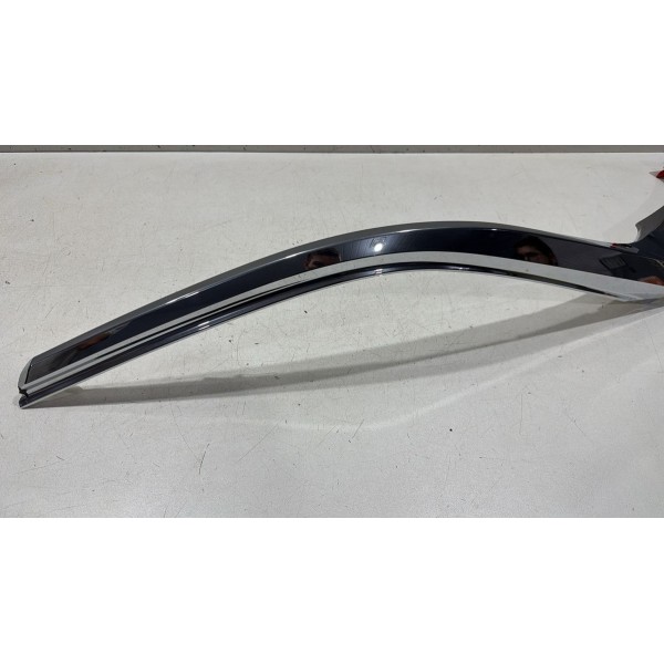 Friso Farol Dianteiro Esquerdo Sw4 Srx 2021 Ate 2023