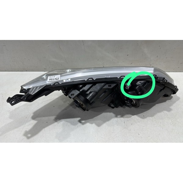 Farol Honda City Cromado 2015 A 2018 Lado Esquerdo Detalhe Farol Honda City Cromado 2015 A 2018 Lado Esquerdo Detalhe