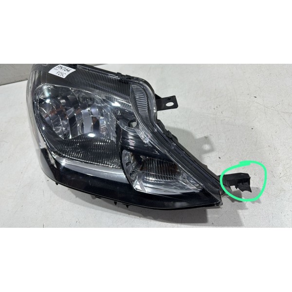 Farol Lado Direito Toyota Etios 2018 À 2021 - 8111098020 Farol Lado Direito Toyota Etios 2018 À 2021 - 8111098020