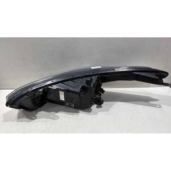 Farol Direito Hyundai Hb20 12/19 Máscara Negra Original Farol Direito Hyundai Hb20 12/19 Máscara Negra Original