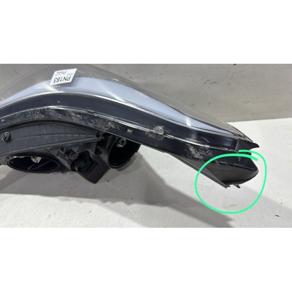 Farol Direito Hyundai Creta 2017 A 2020  92102m4100 Farol Direito Hyundai Creta 2017 A 2020  92102m4100