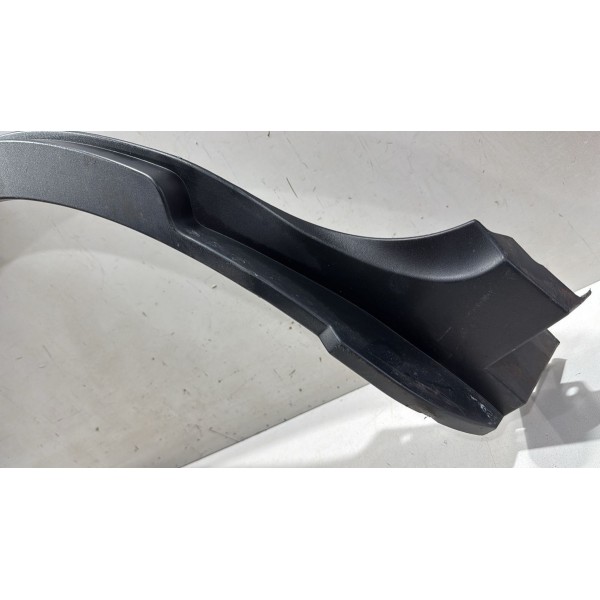 Moldura Tras Direito Corolla Cross 21 A 23 Usado Original