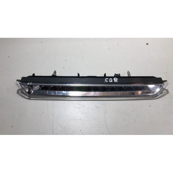 Break Light Peugeot 2008 2018 2024 9688016380 (detalhes)