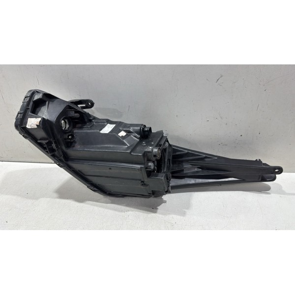 Farol Lado Direito Hb20 2013 2019