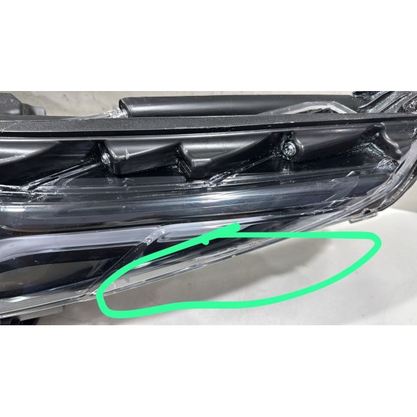 Farol Hilux Sw4 2022 2023 2024 Original (ver Fotos)