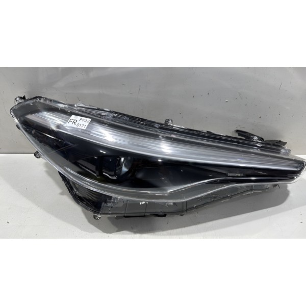 Farol Direito Toyota Corolla Cross 2022 A 2024 Detalhes