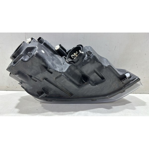 Farol Esquerdo Polo Virtus 2018 Á 2022 Friso Preto Detalhe Farol Esquerdo Polo Virtus 2018 Á 2022 Friso Preto Detalhe