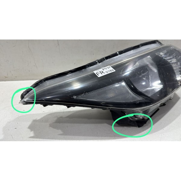 Farol Direito Honda Hrv 2015  2016 2017 C/detalhe Farol Direito Honda Hrv 2015  2016 2017 C/detalhe