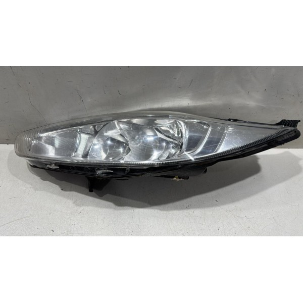 Farol Cromado New Fiesta Esquerdo 2014 2015 2016 Avaria Farol Cromado New Fiesta Esquerdo 2014 2015 2016 Avaria