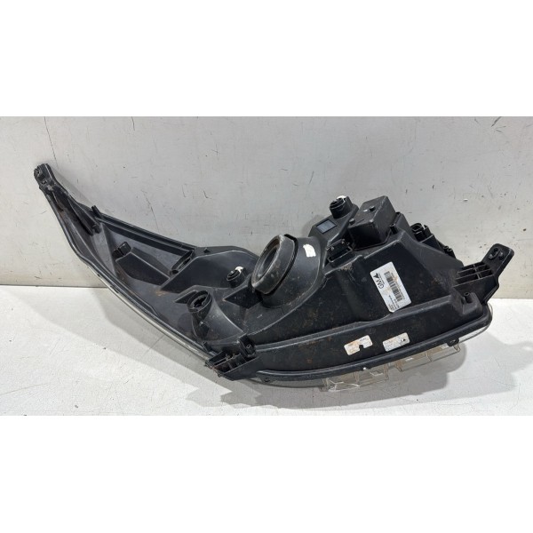 Farol Dianteiro Esquerdo Spin 2013/2015 94771616 Detalhes