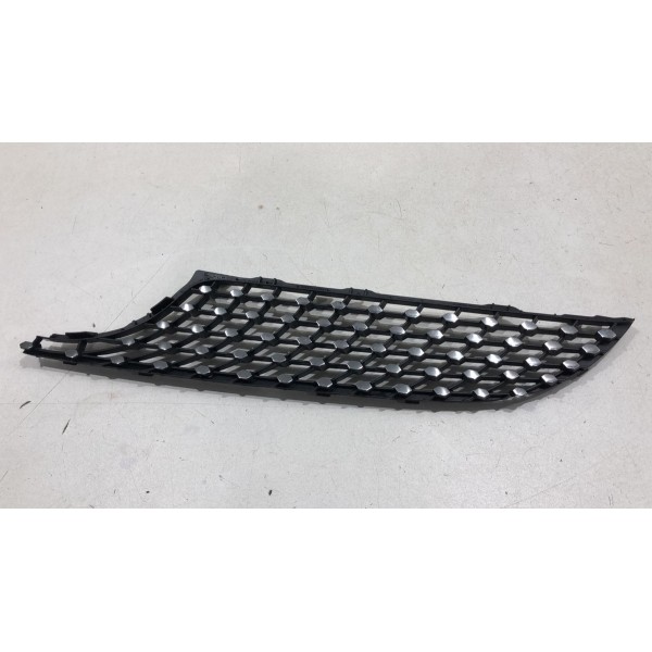 Grade Milha Esquerda Mercedes C180 C200 2015