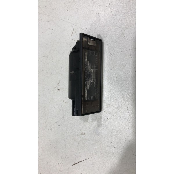 Luz De Placa Renault Duster Oroch 2015 Original Usado Luz De Placa Renault Duster Oroch 2015 Original Usado