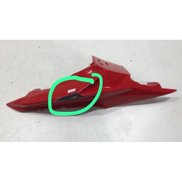 Carenagem Direita Rabeta Bmw S1000rr 2015 Á 19 Orig. Avaria