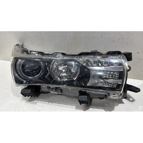 Farol Direito Corolla 2015 2016 2017 Com Led P/xenon Avaria
